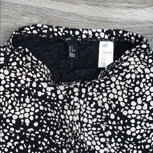H&M LEGGINGS - Picture 2 of 2